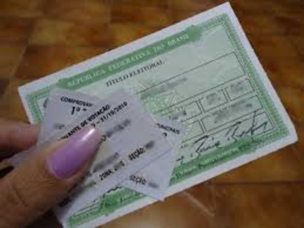 Prazo para tirar e regularizar título de eleitor vai até 6 de maio