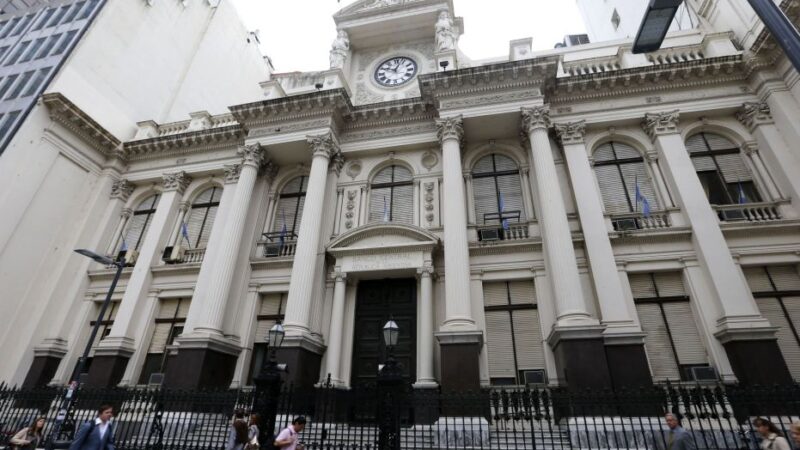 Economia argentina recua 3,9% em junho