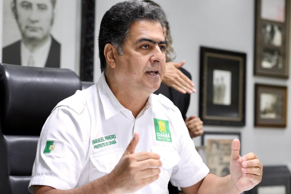 Emanuel aciona Justiça para tentar derrubar Comissão Processante na Câmara que pode cassar seu mandato