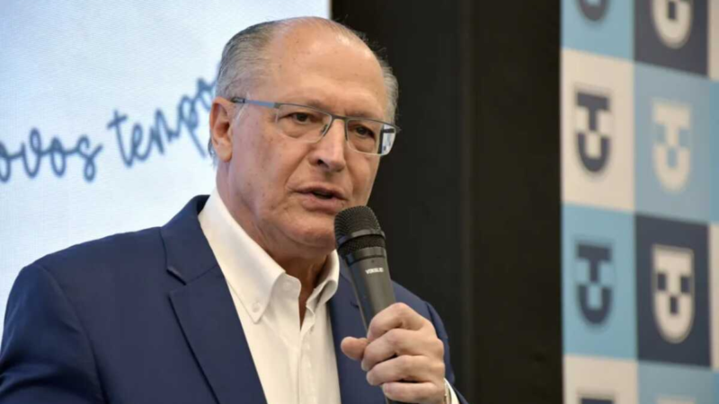 Alckmin: tínhamos 23% de produtos brasileiros com tarifa zero para EUA e, agora, 26%