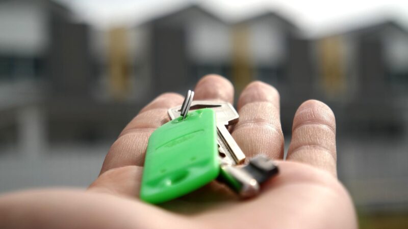 Aluguel residencial avança 1,93% em agosto, após queda em julho, diz FGV