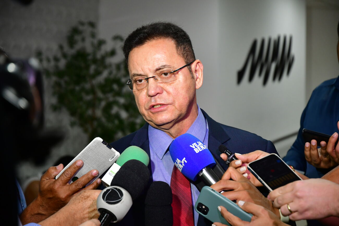 Botelho defende mudança em regimento da AL para concessão de título de cidadão mato-grossense