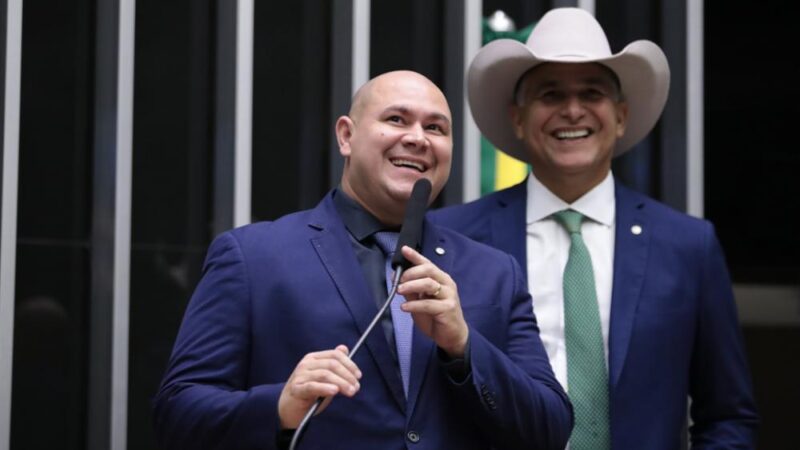 Câmara aprova projeto de Abilio que inclui equoterapia no SUS