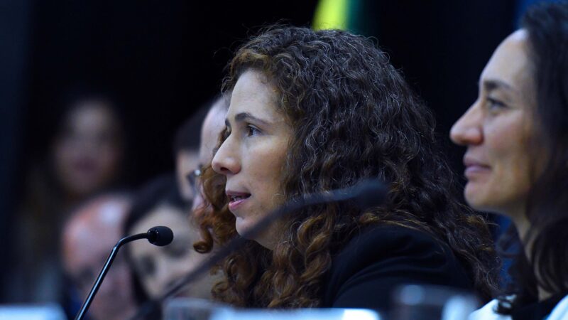 Servidores: categorias que não fecharem acordo salarial com governo podem ficar sem reajuste em 2025, diz ministra