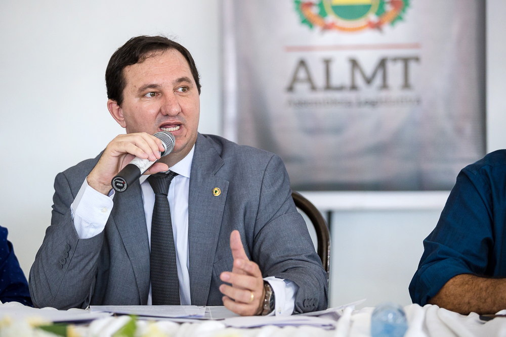 Deputado cita pesquisas e quer que Stopa desista de pré-candidatura e anuncie apoio a Lúdio em Cuiabá