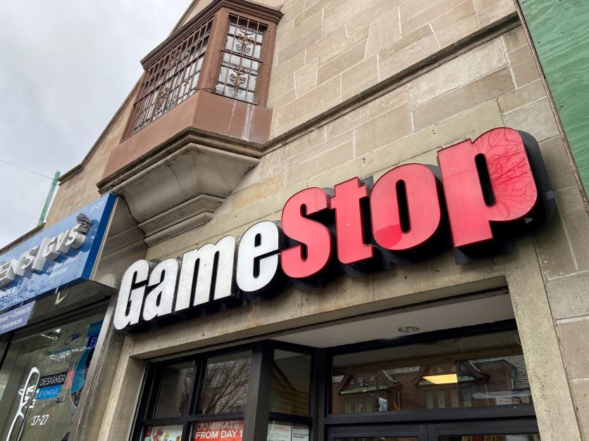 CEO da GameStop pagará US$ 1 milhão nos EUA em acordo com a FTC