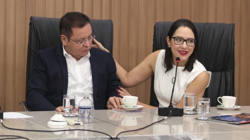 Janaína sobre liderança de Botelho em pesquisa: “pré candidatura vem sendo construída há tempos”