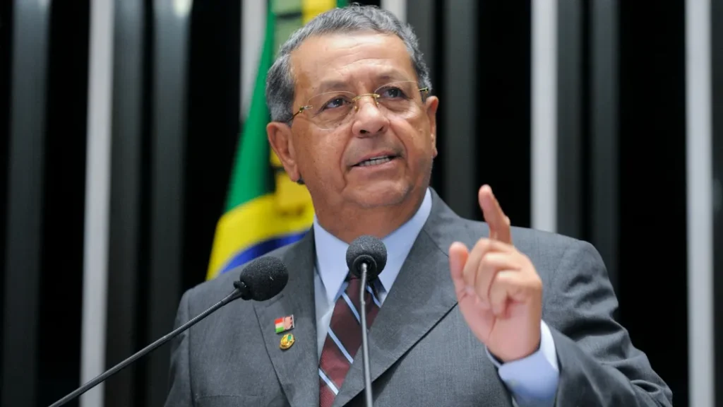 Votei porque o seguro protege os menos favorecidos, diz Jayme sobre novo DPVAT