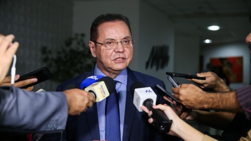 Botelho fará revisão de contratos da prefeitura e garante que não deixará nada ‘embaixo’ do tapete