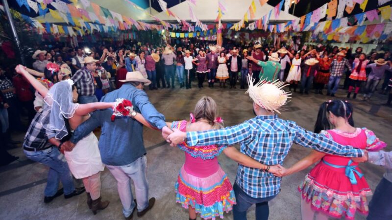 Comidas típicas, apresentação musical, dança e muita diversão. Vem aí o Arraial da Assembleia Legislativa!