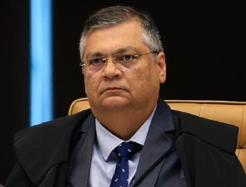 Dino proíbe emendas para entidades ligadas a parentes de parlamentares