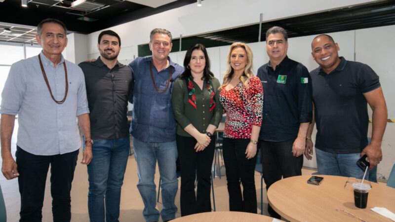 Durante encontro na capital, prefeito Emanuel Pinheiro apresenta a três ministros demandas da infraestrutura, assistência social e habitação