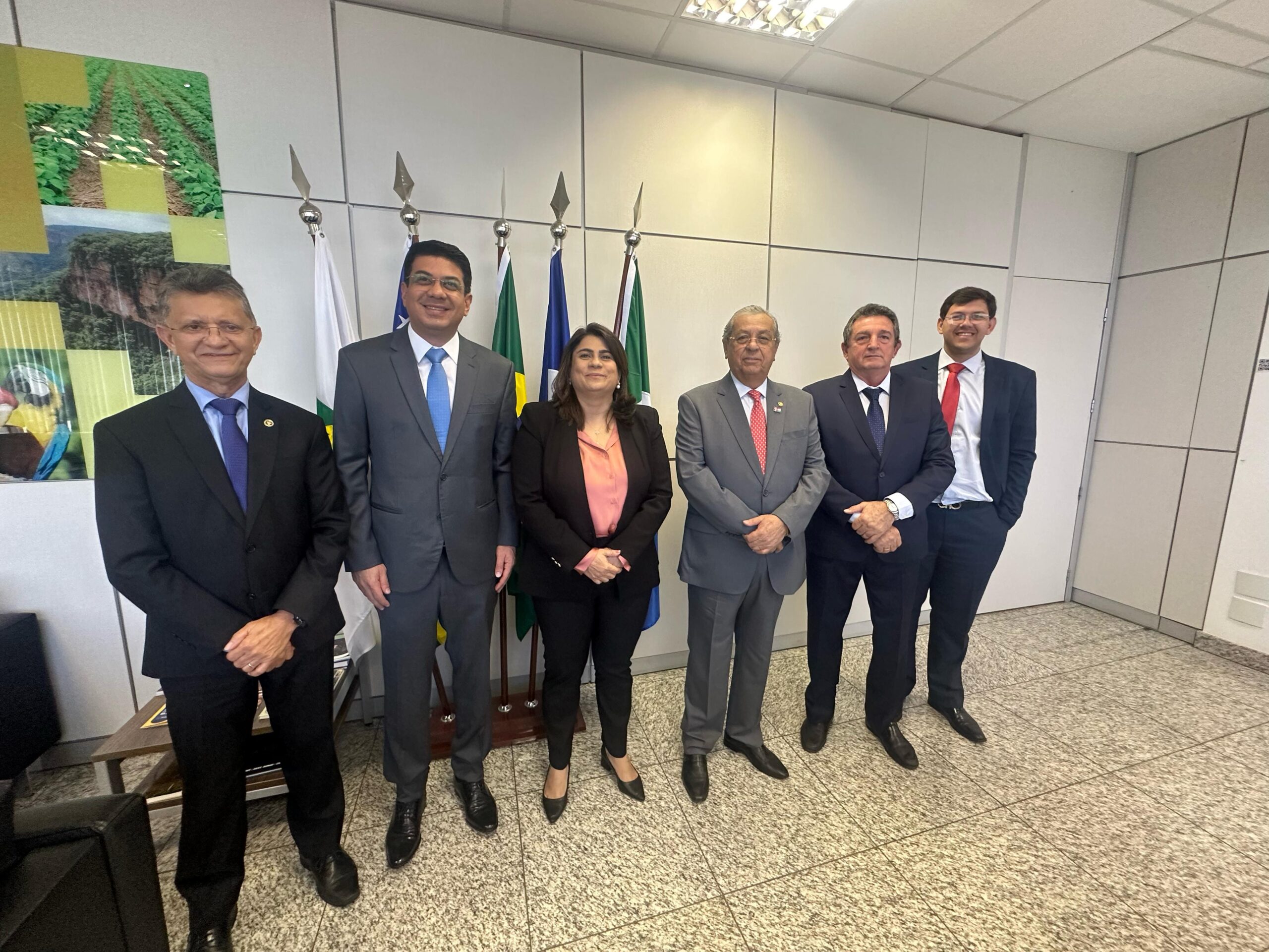 Em Brasília, Kalil Baracat cumpre agenda em ministérios e estreita relações no Congresso