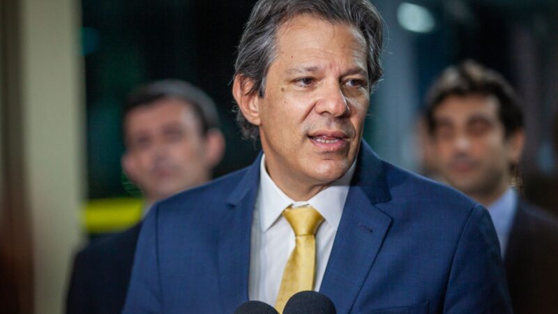 Toda e qualquer forma de dependência tem que ser combatido pelo Estado, diz Haddad após críticas sobre Bets
