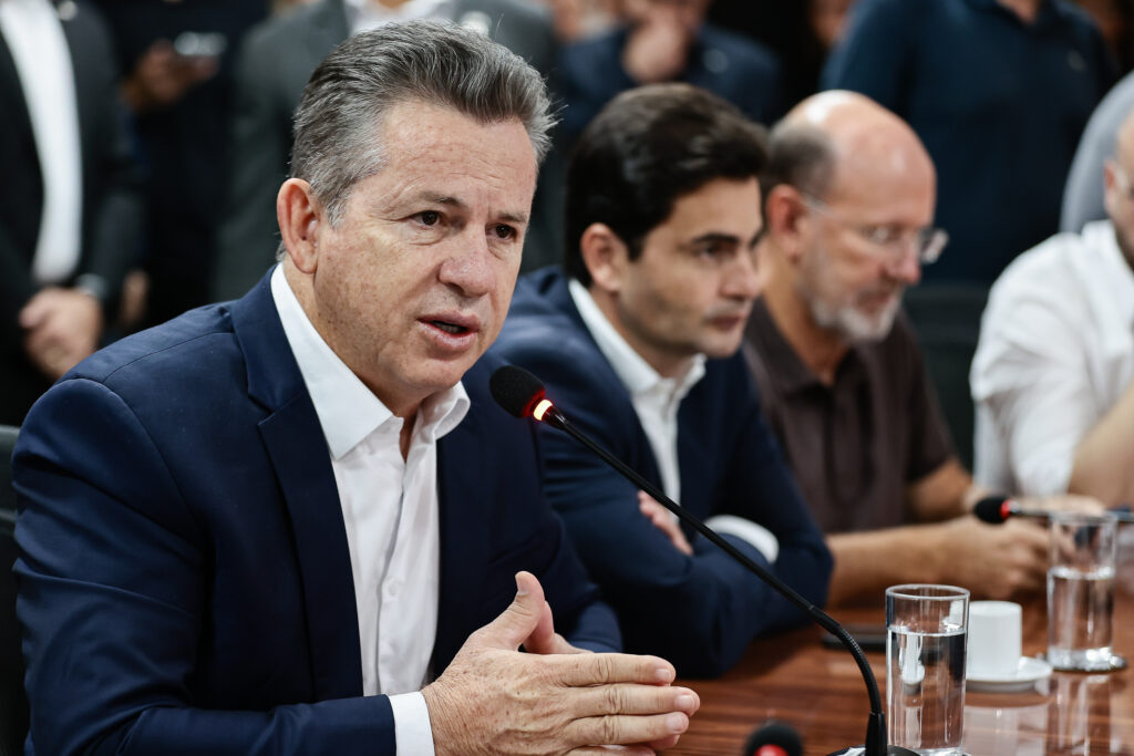 “Maior desafio do Abílio é segurar a própria língua”, diz Mauro após indiretas sobre disputa na capital