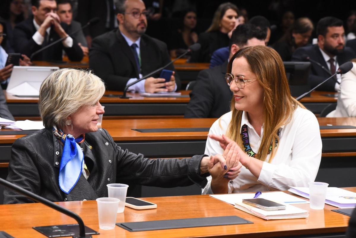 PL que endurece penas de violência contra mulher avança no Congresso