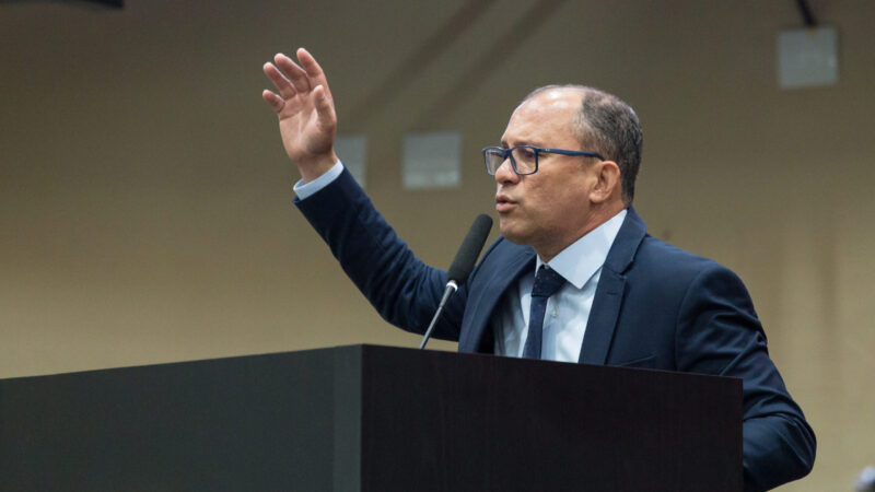 Projeto de Fabinho institui Programa “Rota Segura” para evitar situações de risco em trajeto escolar