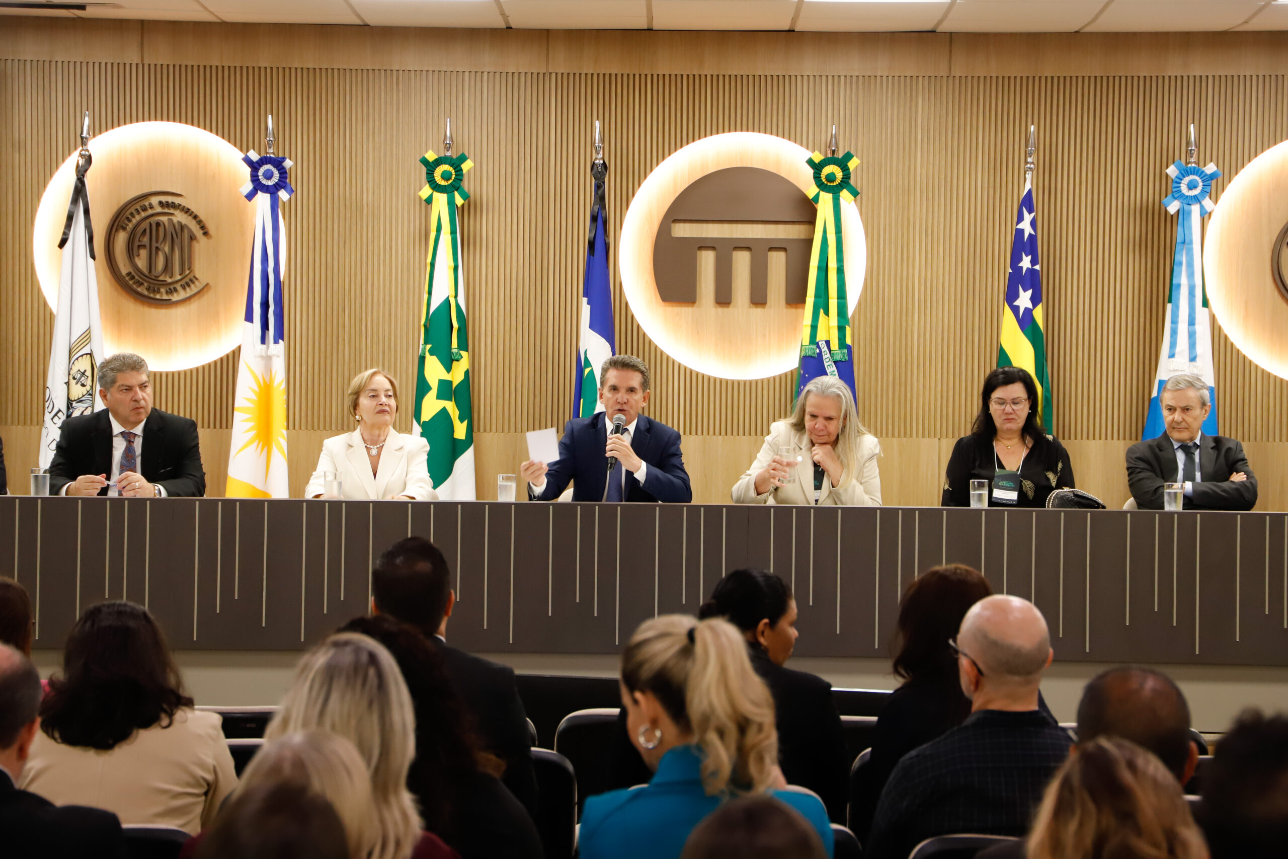 TCE destaca mudança de paradigmas com nova Lei de Improbidade Administrativa