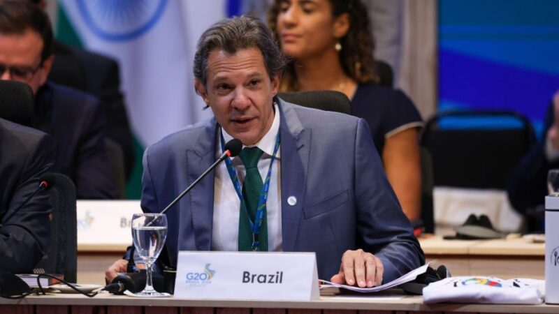 “Acho meu emprego mais difícil do que o dele“, diz Haddad sobre Campos Neto