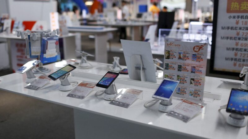 Preços de eletrônicos caem 3,6% em 2024, apesar da alta do dólar