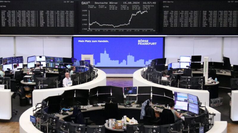 Bolsas na Europa encerram estáveis à espera de novos dados da UE e EUA