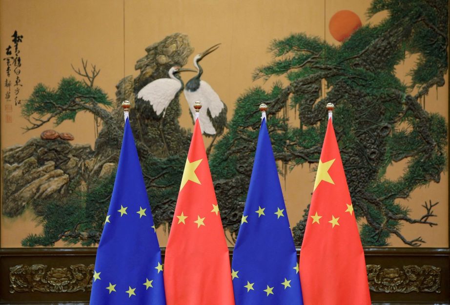China condena sanções da UE a empresas chinesas devido à guerra entre Rússia e Ucrânia