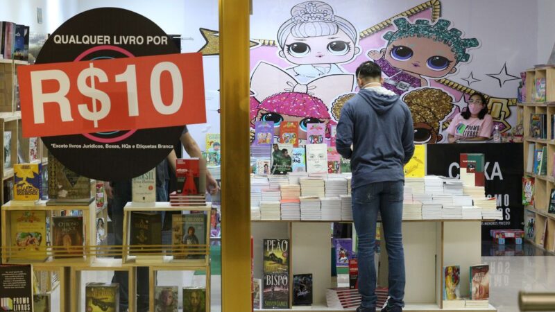 Confiança dos comerciantes na economia tem maior redução desde novembro, aponta CNC