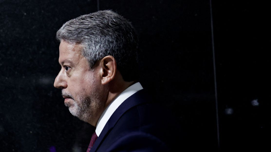 Debate sobre desindexação do Orçamento na Câmara é “quase obrigatório“, diz Lira