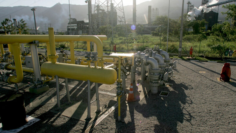 Decreto sobre gás natural pode gerar insegurança jurídica e elevar percepção de risco, afirma IBP