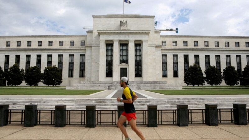 Fed deve cortar juros em setembro com queda da inflação, dizem analistas