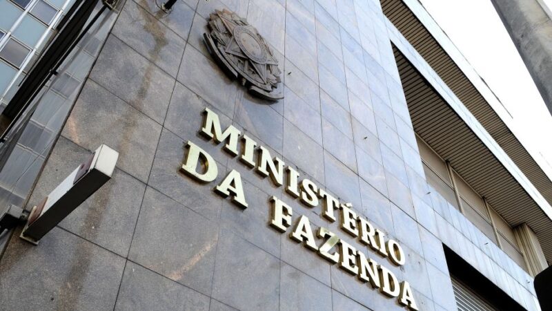 Gastos com Previdência e benefícios devem levar déficit a R$ 12,2 bilhões em julho, calcula BTG