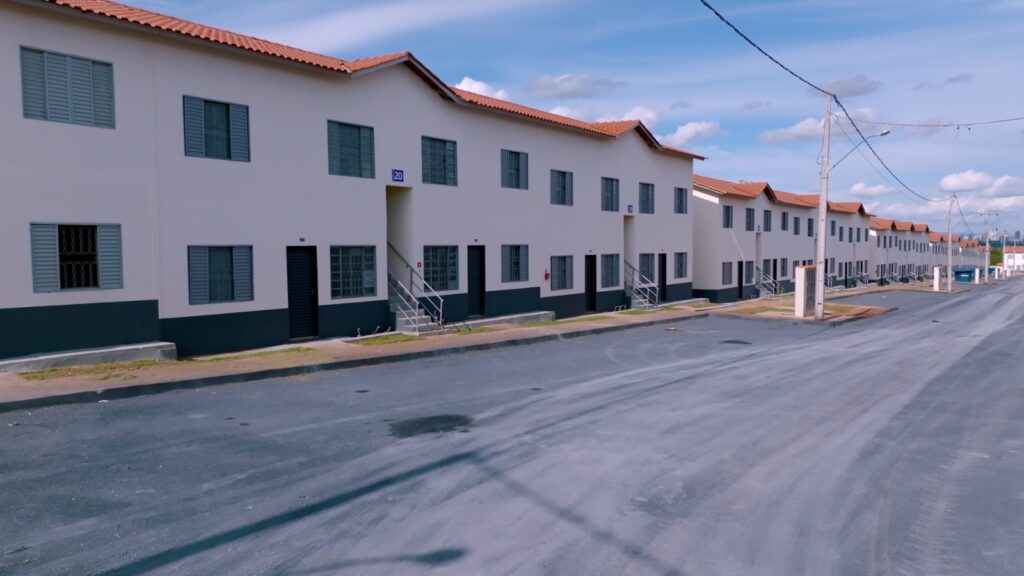 Governo investiu R$ 48,5 milhões para retomada da construção de residenciais em MT – Jornal Advogado – Em Mato Grosso