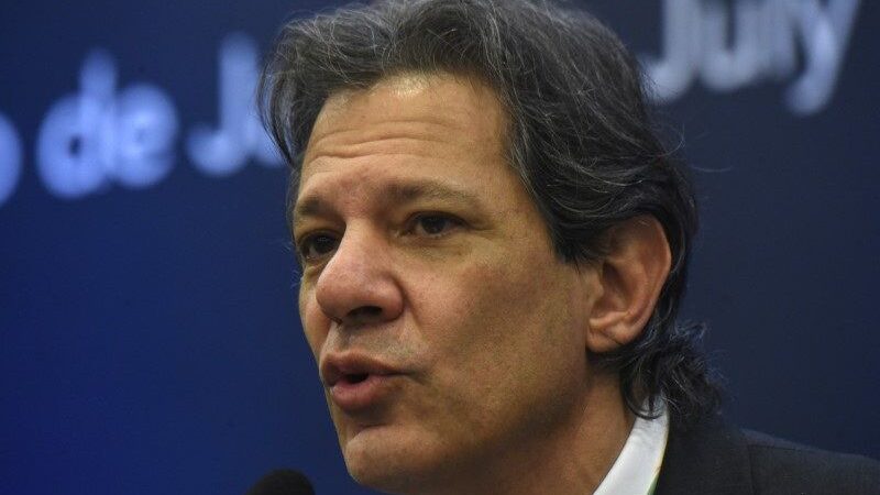 Haddad confirma veto às medidas que beneficiam térmicas no PL das offshores