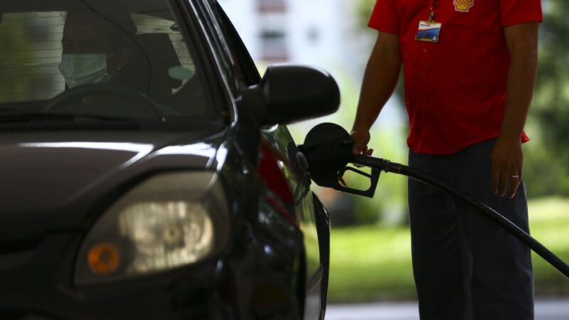 IPCA acelera a 0,38% em julho com peso de gasolina e passagens aéreas, diz IBGE