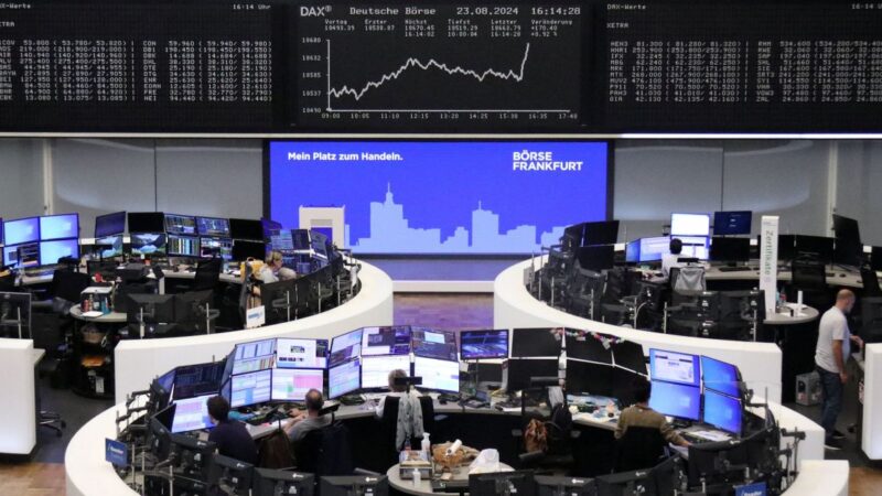 Índices europeus oscilam com dados econômicos no radar do mercado