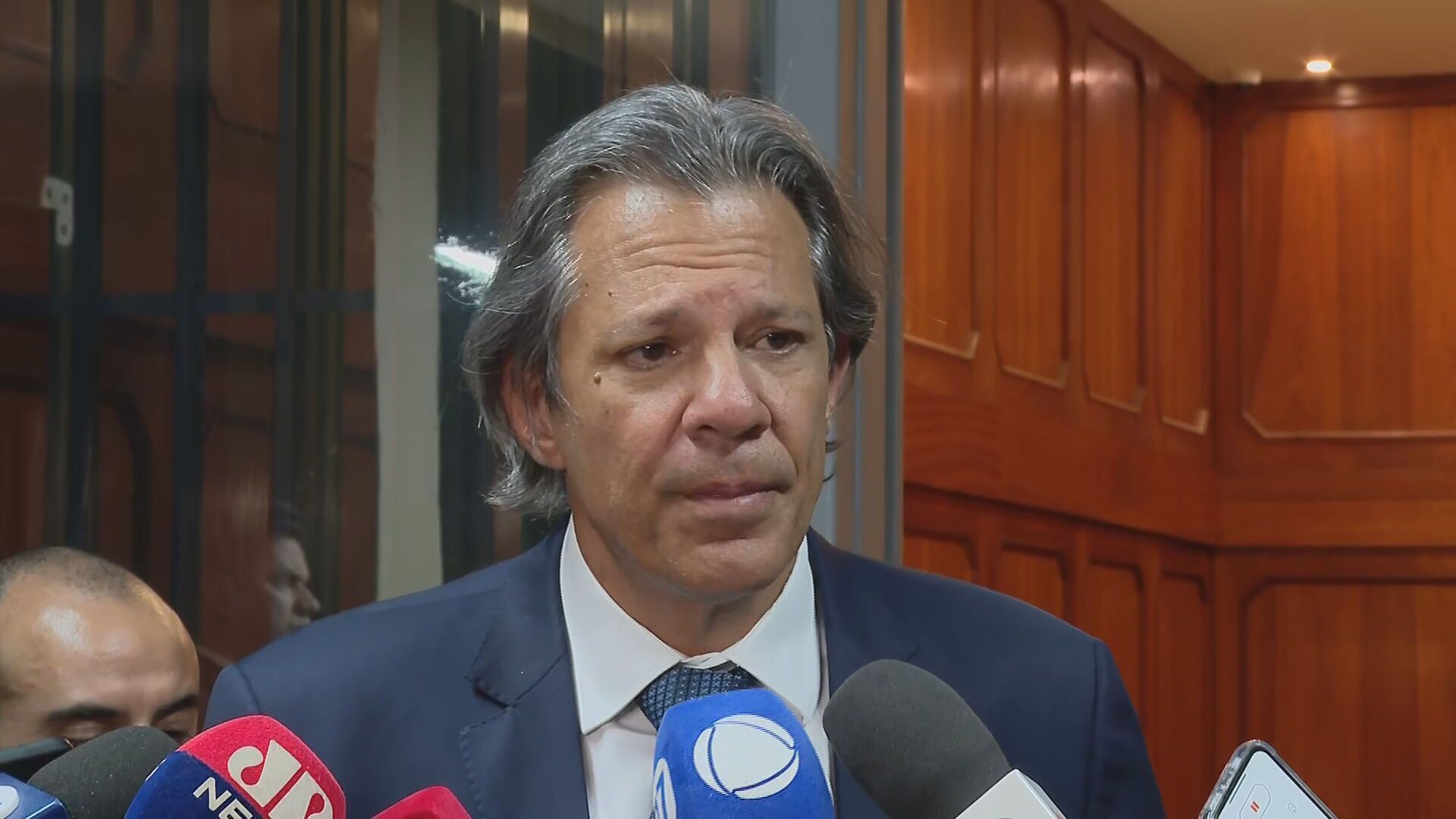 Lula deve indicar presidente do BC nas próximas semanas e espera discutir sabatina com Pacheco, diz Haddad