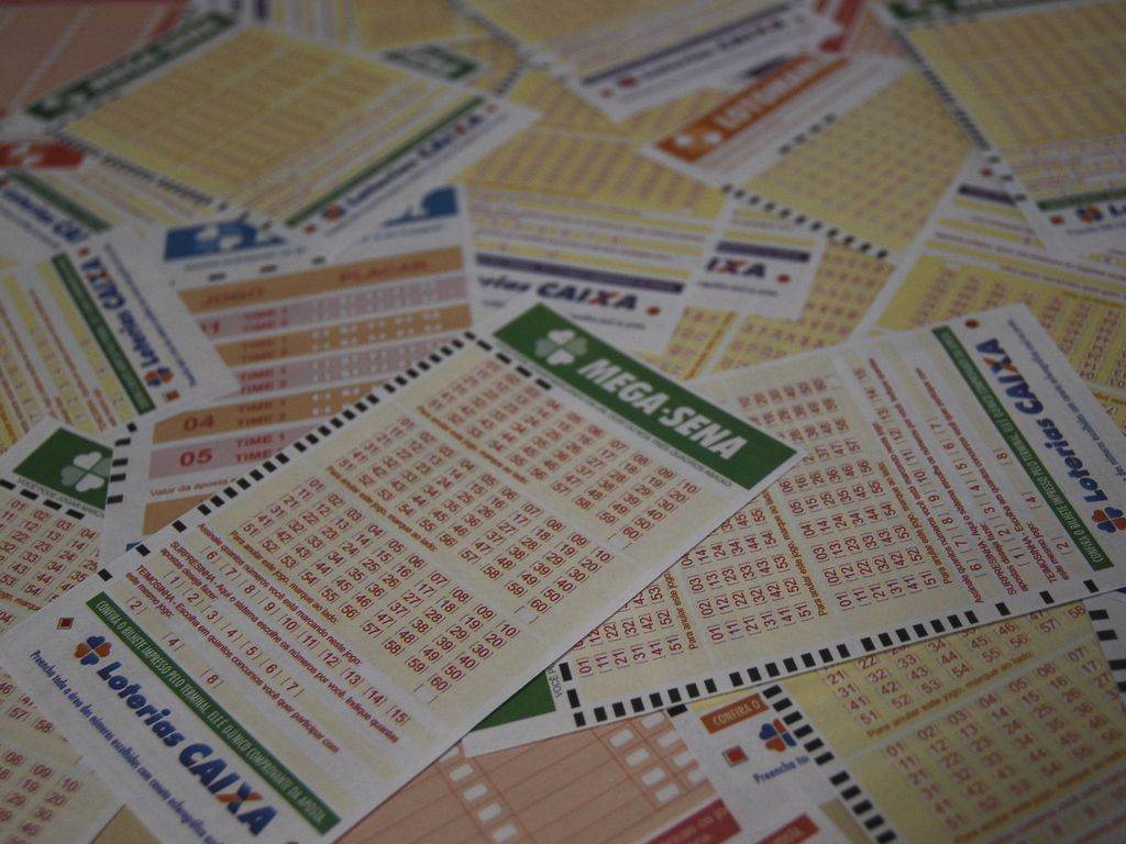 Mega-Sena 2774: Sorteio deste sábado (14) pode pagar R$ 55 milhões