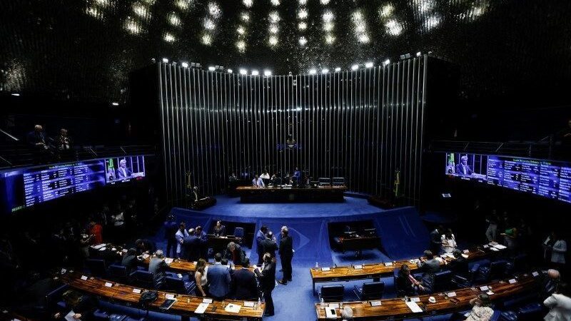 Senado avança com Lei da Informática e projeto será debatido em regime de urgência