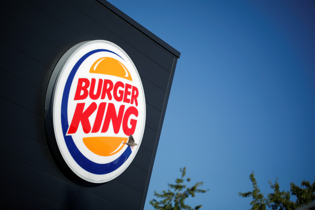 Só hoje! Burger King troca hambúrguer por peças queimadas de PCs e videogames