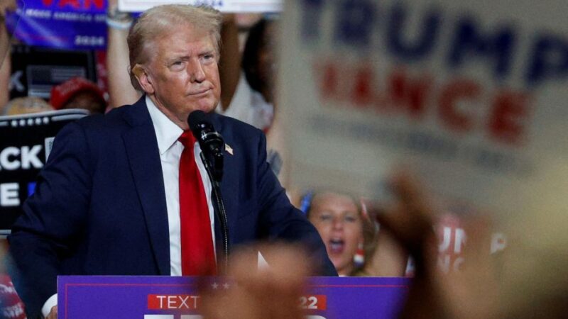 Trump sinaliza querer influenciar decisões do Fed caso seja eleito