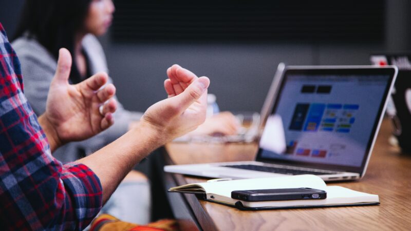 Trabalhadores brasileiros estão entre os mais estressados da América Latina; veja ranking
