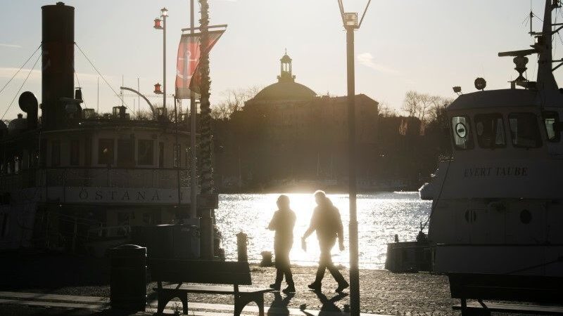 BC da Suécia corta juro básico pela 3ª vez e prevê mais duas reduções este ano