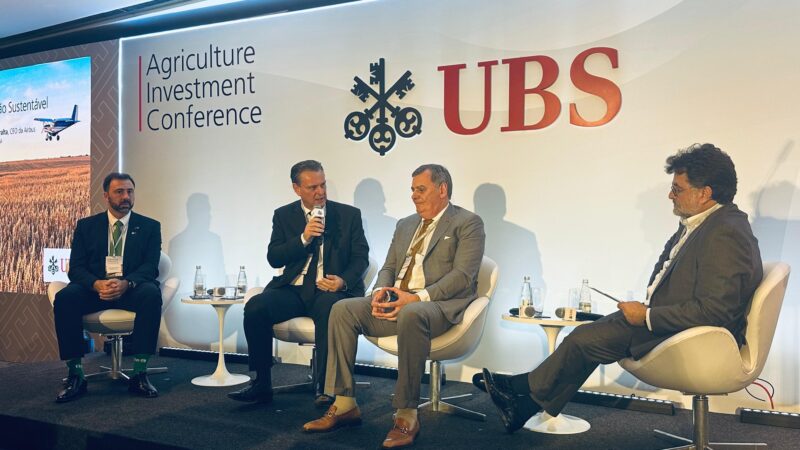 Brasil e agro são pilares da energia limpa, diz ministro da Agricultura