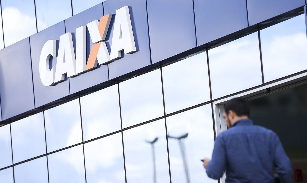 Caixa faz leilão com 560 imóveis e valores a partir de R$ 59 mil; veja como participar
