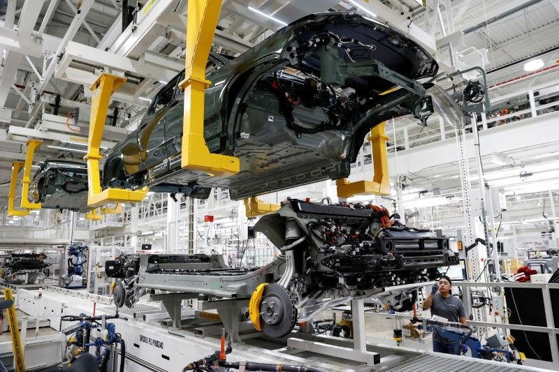 China propõe que EUA desistam de restrições a produtos automotivos chineses
