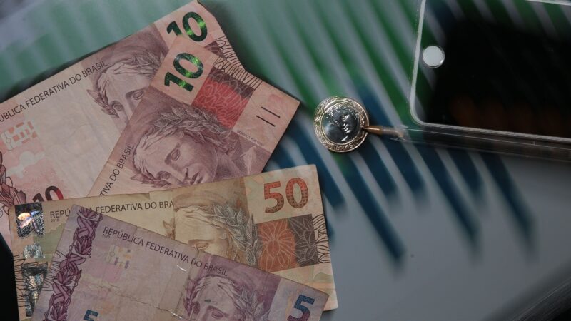 Contas do governo acumulam déficit de R$ 66,8 bilhões até novembro de 2024