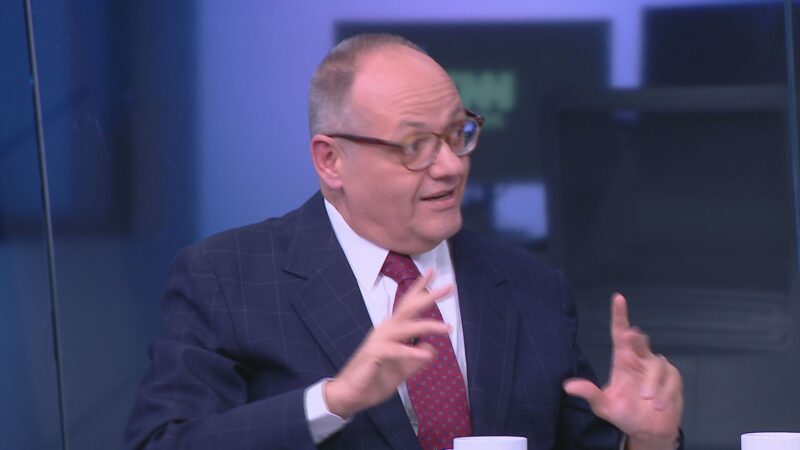 Economia cresce de maneira insustentável e tendência é descontrole da inflação, diz Pessôa