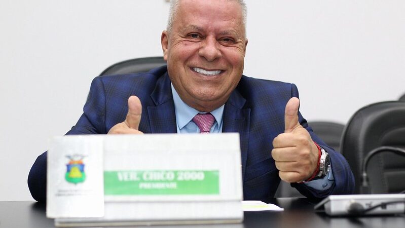 Sem apresentar nomes, Chico afirma ter 10 votos para se reeleger presidente