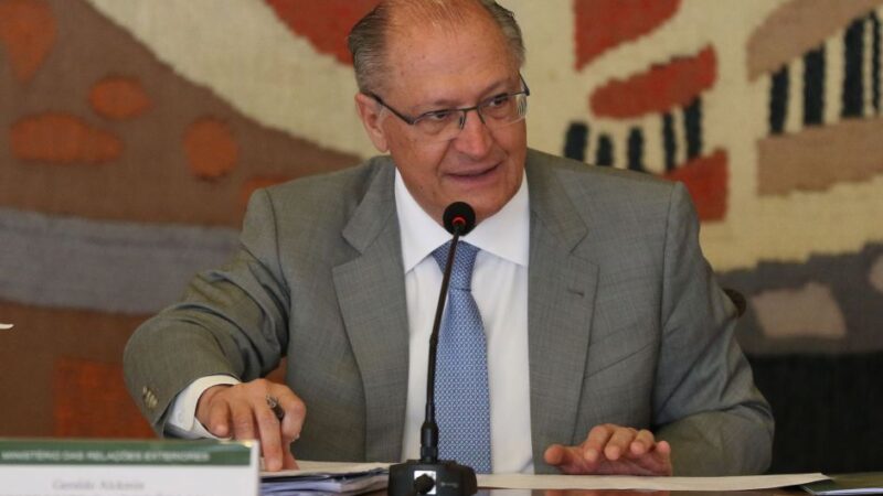 Governo anuncia R$ 186 bi em investimento público e privado para digitalizar indústria