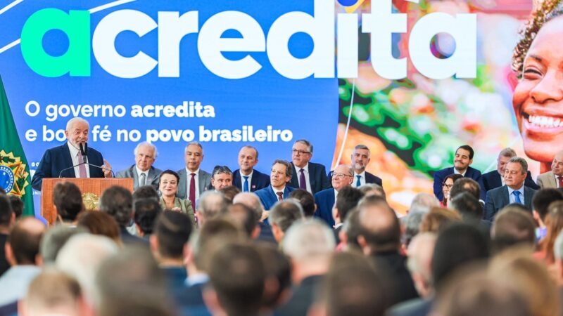 Governo anuncia cartão de crédito e débito para MEI